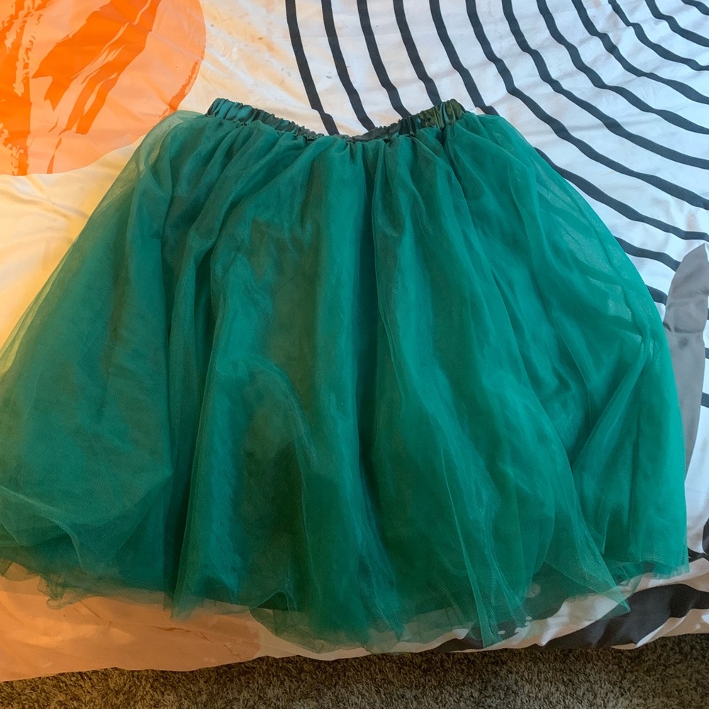 Knee length tulle tutu skirt